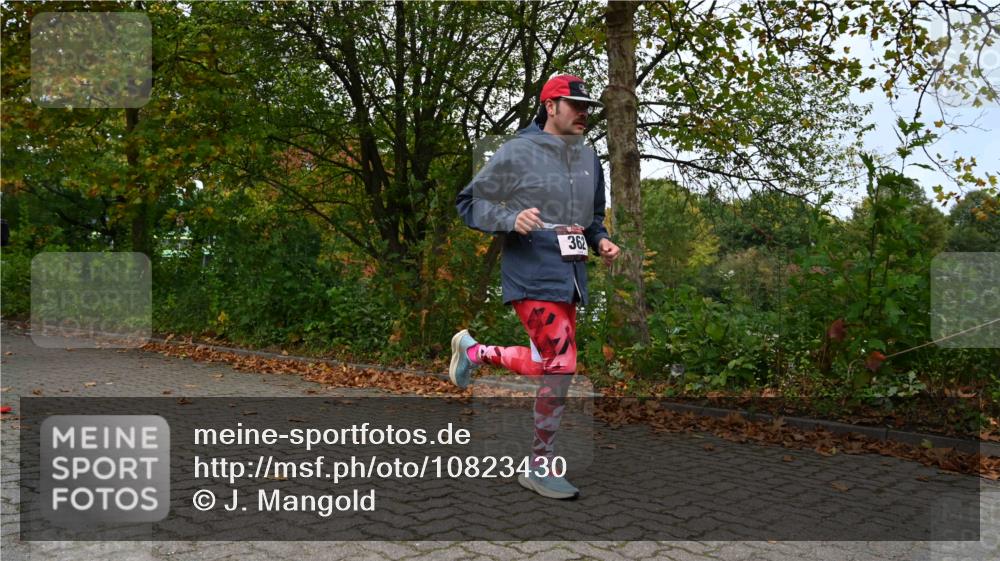 11.10.2026 - Bramfelder Halbmarathon 2026 J. Mangold http://msf.ph/oto/10823430 11.10.2026 10:32:18 Laufen 79, 227, 254, 362 meine-sportfotos.de