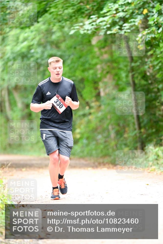 11.10.2026 - Bramfelder Halbmarathon 2026 Dr. Thomas Lammeyer http://msf.ph/oto/10823460 11.10.2026 10:38:27 Laufen 330 meine-sportfotos.de
