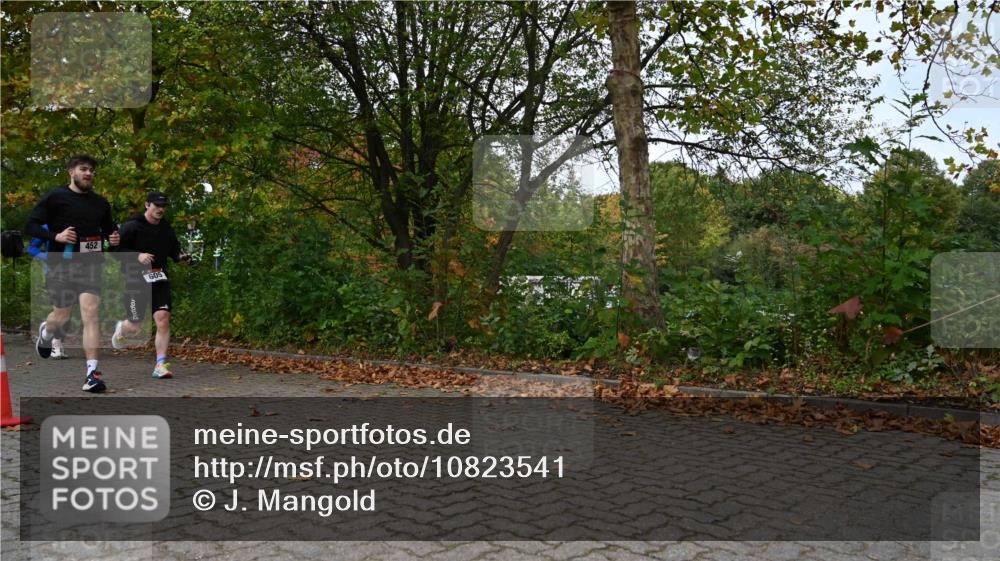 11.10.2026 - Bramfelder Halbmarathon 2026 J. Mangold http://msf.ph/oto/10823541 11.10.2026 10:33:18 Laufen 18, 34, 429, 452, 479, 567, 605, 720 meine-sportfotos.de