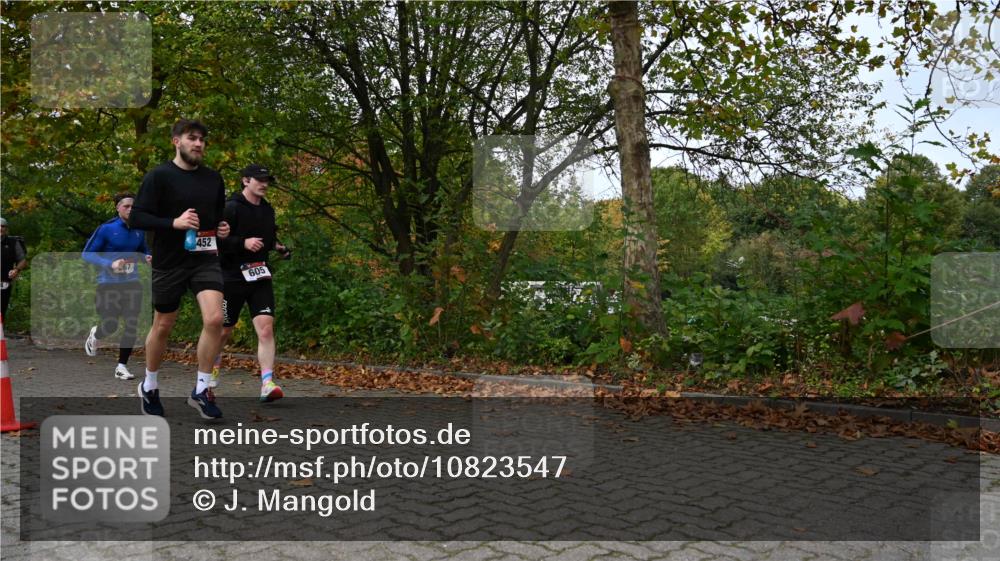 11.10.2026 - Bramfelder Halbmarathon 2026 J. Mangold http://msf.ph/oto/10823547 11.10.2026 10:33:18 Laufen 18, 34, 429, 452, 479, 567, 605, 720 meine-sportfotos.de