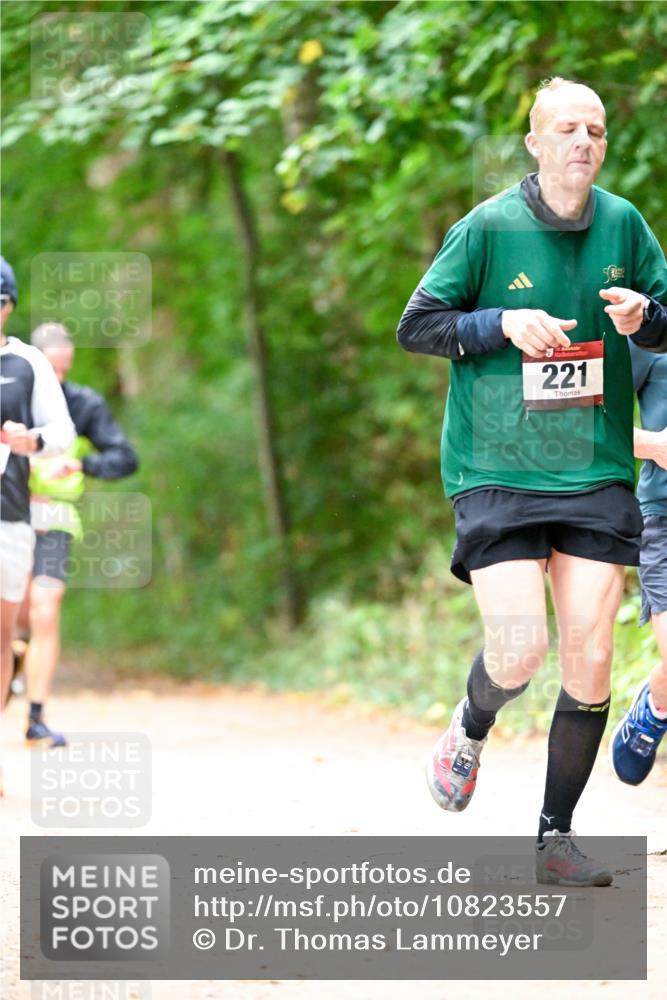 11.10.2026 - Bramfelder Halbmarathon 2026 Dr. Thomas Lammeyer http://msf.ph/oto/10823557 11.10.2026 10:38:44 Laufen 221 meine-sportfotos.de
