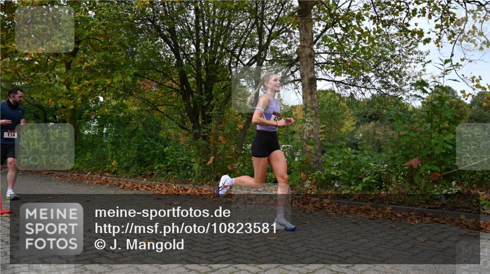 11.10.2026 - Bramfelder Halbmarathon 2026 J. Mangold http://msf.ph/oto/10823581 11.10.2026 10:33:22 Laufen 18, 114, 214, 429, 452, 479, 567, 605, 720 meine-sportfotos.de