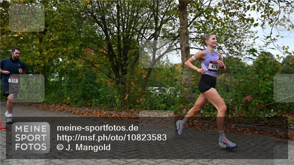 11.10.2026 - Bramfelder Halbmarathon 2026 J. Mangold http://msf.ph/oto/10823583 11.10.2026 10:33:22 Laufen 18, 114, 214, 429, 452, 479, 567, 605, 720 meine-sportfotos.de