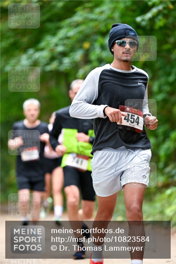 11.10.2026 - Bramfelder Halbmarathon 2026 Dr. Thomas Lammeyer http://msf.ph/oto/10823584 11.10.2026 10:38:47 Laufen 35, 454 meine-sportfotos.de