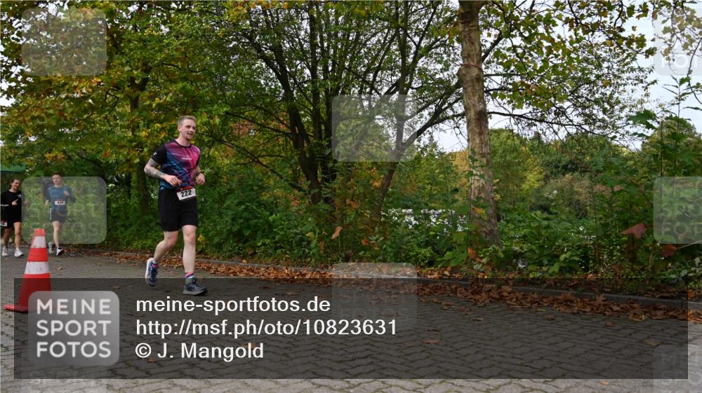 11.10.2026 - Bramfelder Halbmarathon 2026 J. Mangold http://msf.ph/oto/10823631 11.10.2026 10:34:01 Laufen 176, 222, 408, 430, 759 meine-sportfotos.de