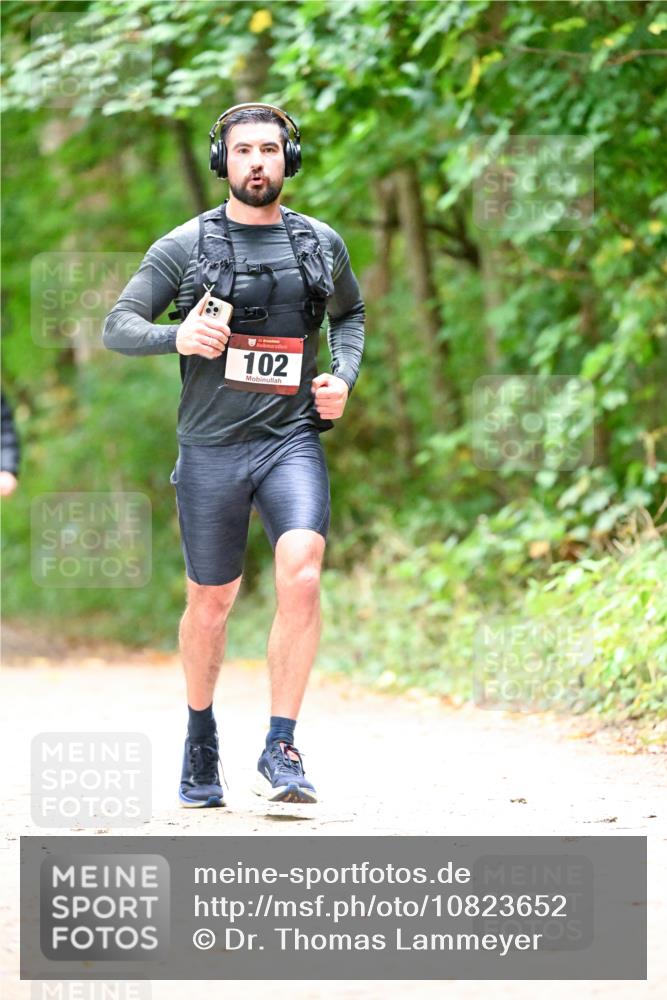 11.10.2026 - Bramfelder Halbmarathon 2026 Dr. Thomas Lammeyer http://msf.ph/oto/10823652 11.10.2026 10:39:11 Laufen 102 meine-sportfotos.de