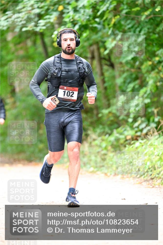 11.10.2026 - Bramfelder Halbmarathon 2026 Dr. Thomas Lammeyer http://msf.ph/oto/10823654 11.10.2026 10:39:11 Laufen 102 meine-sportfotos.de