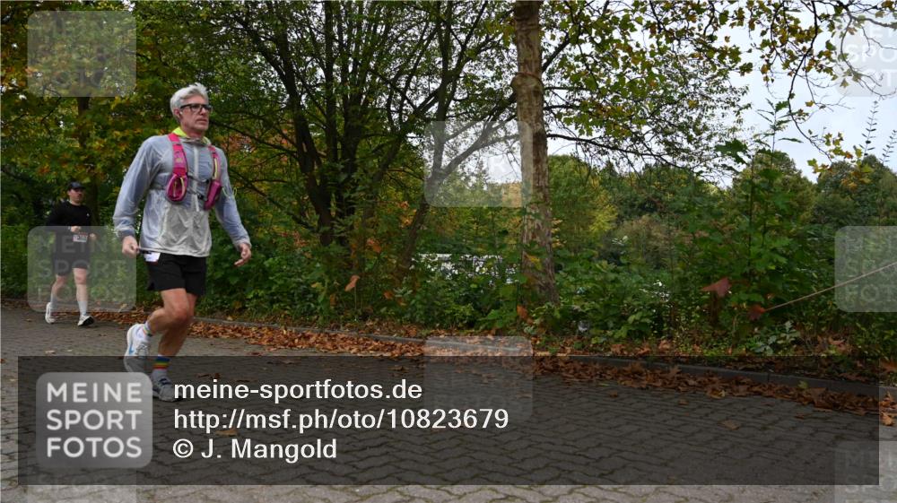 11.10.2026 - Bramfelder Halbmarathon 2026 J. Mangold http://msf.ph/oto/10823679 11.10.2026 10:34:19 Laufen 69, 104, 303, 327, 822 meine-sportfotos.de