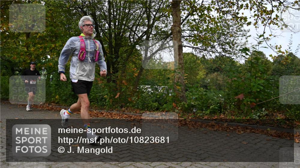 11.10.2026 - Bramfelder Halbmarathon 2026 J. Mangold http://msf.ph/oto/10823681 11.10.2026 10:34:19 Laufen 69, 104, 303, 327, 822 meine-sportfotos.de