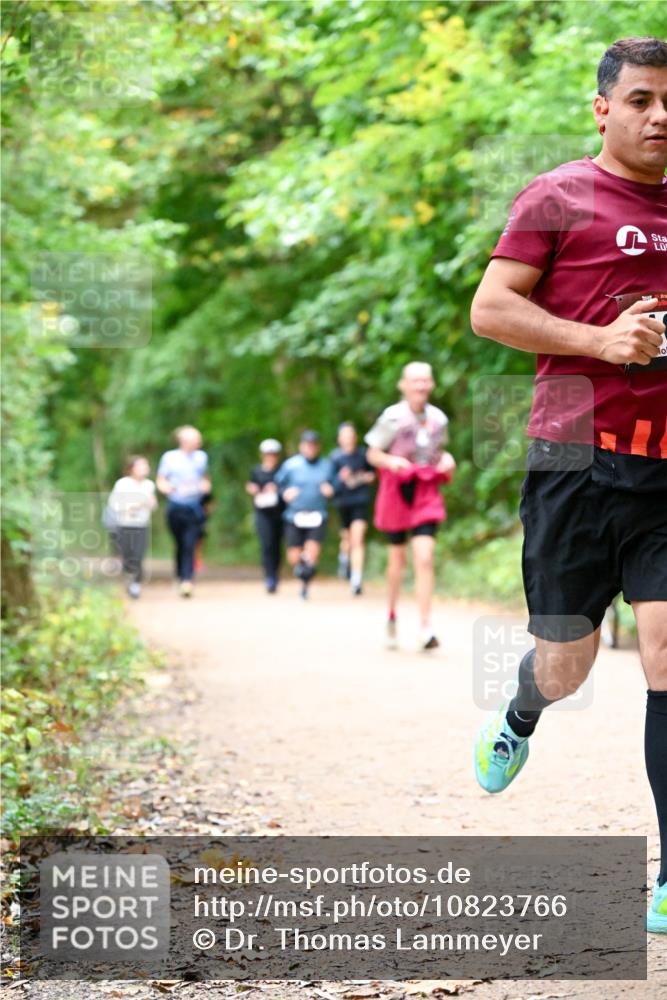 11.10.2026 - Bramfelder Halbmarathon 2026 Dr. Thomas Lammeyer http://msf.ph/oto/10823766 11.10.2026 10:39:28 Laufen  meine-sportfotos.de