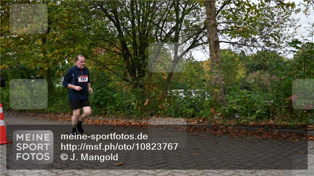 11.10.2026 - Bramfelder Halbmarathon 2026 J. Mangold http://msf.ph/oto/10823767 11.10.2026 10:35:02 Laufen 193, 441, 473 meine-sportfotos.de
