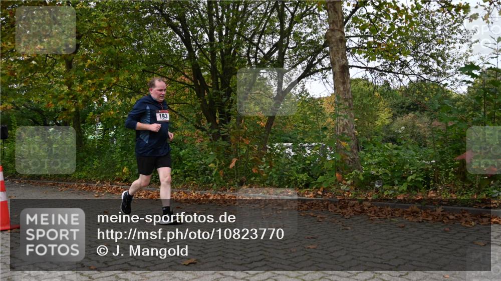 11.10.2026 - Bramfelder Halbmarathon 2026 J. Mangold http://msf.ph/oto/10823770 11.10.2026 10:35:02 Laufen 193, 441, 473 meine-sportfotos.de