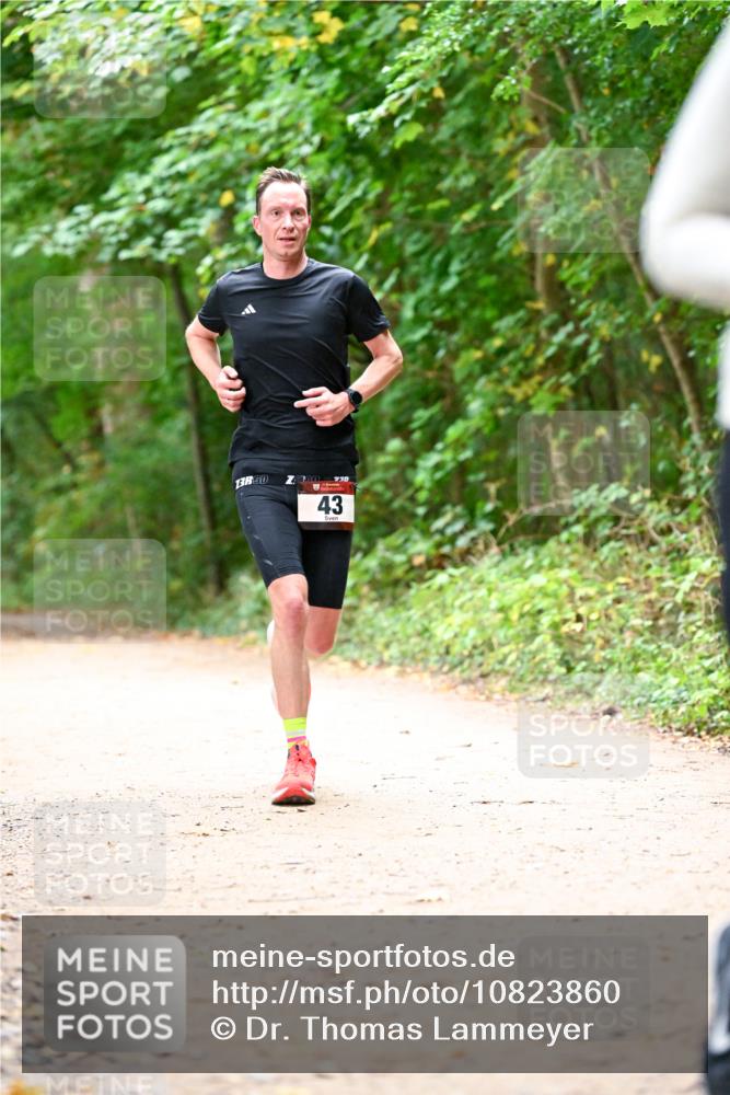 11.10.2026 - Bramfelder Halbmarathon 2026 Dr. Thomas Lammeyer http://msf.ph/oto/10823860 11.10.2026 10:39:38 Laufen 43 meine-sportfotos.de