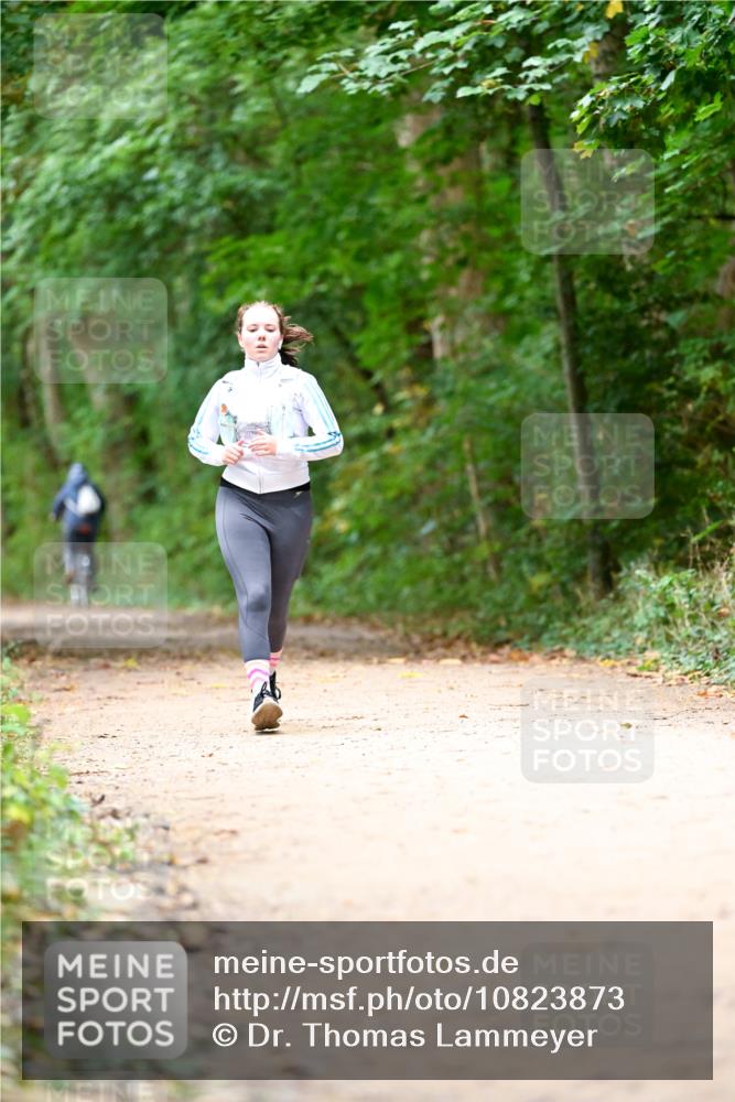 11.10.2026 - Bramfelder Halbmarathon 2026 Dr. Thomas Lammeyer http://msf.ph/oto/10823873 11.10.2026 10:39:41 Laufen  meine-sportfotos.de