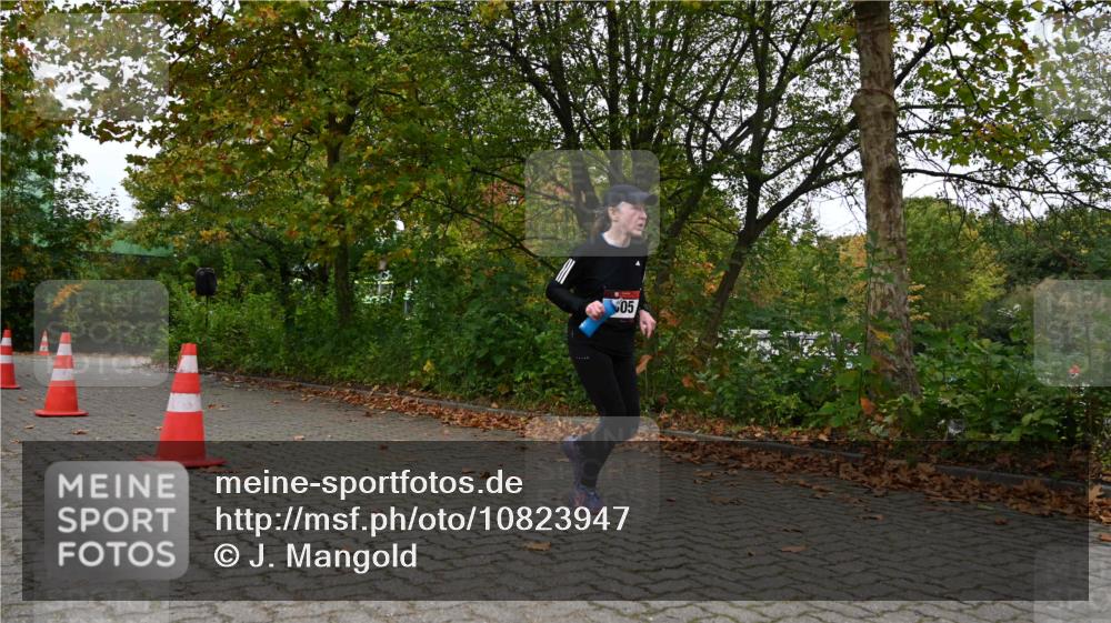 11.10.2026 - Bramfelder Halbmarathon 2026 J. Mangold http://msf.ph/oto/10823947 11.10.2026 10:37:08 Laufen 805 meine-sportfotos.de