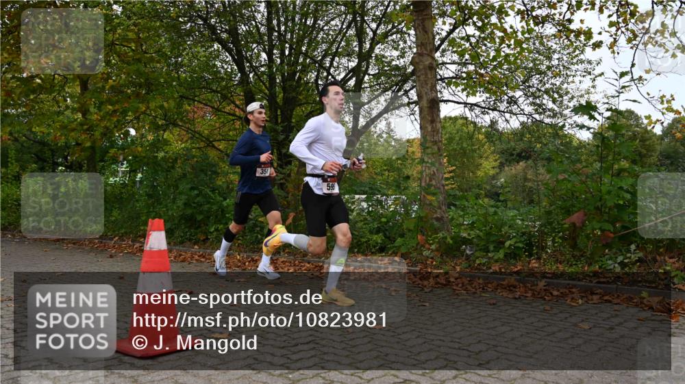 11.10.2026 - Bramfelder Halbmarathon 2026 J. Mangold http://msf.ph/oto/10823981 11.10.2026 10:37:49 Laufen 351, 595 meine-sportfotos.de