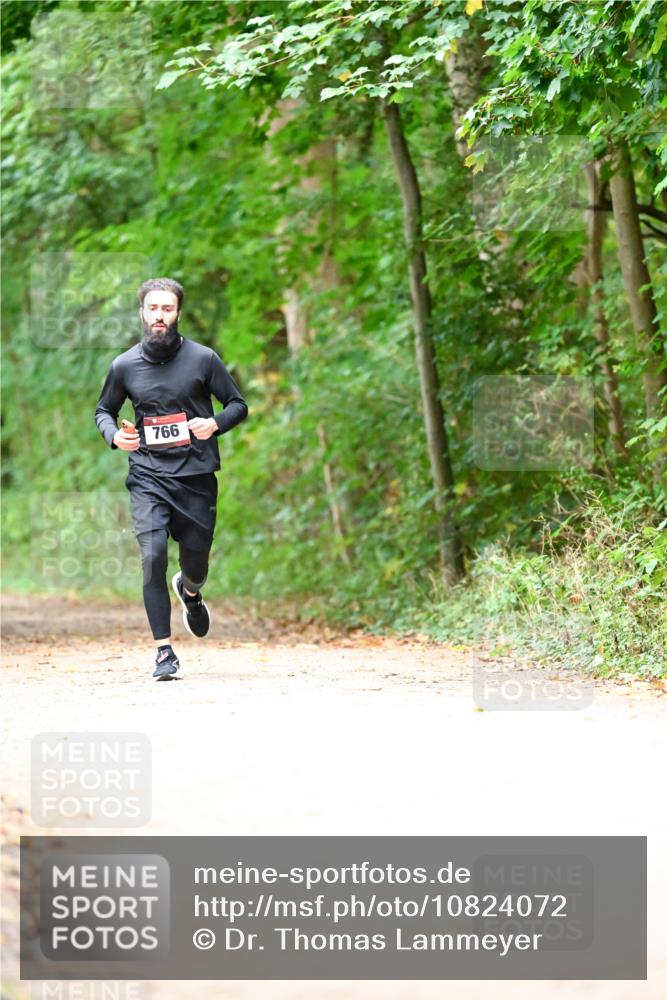 11.10.2026 - Bramfelder Halbmarathon 2026 Dr. Thomas Lammeyer http://msf.ph/oto/10824072 11.10.2026 10:41:15 Laufen 766 meine-sportfotos.de