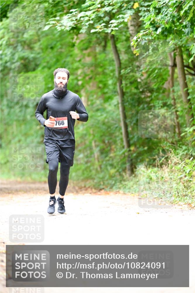 11.10.2026 - Bramfelder Halbmarathon 2026 Dr. Thomas Lammeyer http://msf.ph/oto/10824091 11.10.2026 10:41:16 Laufen 766 meine-sportfotos.de