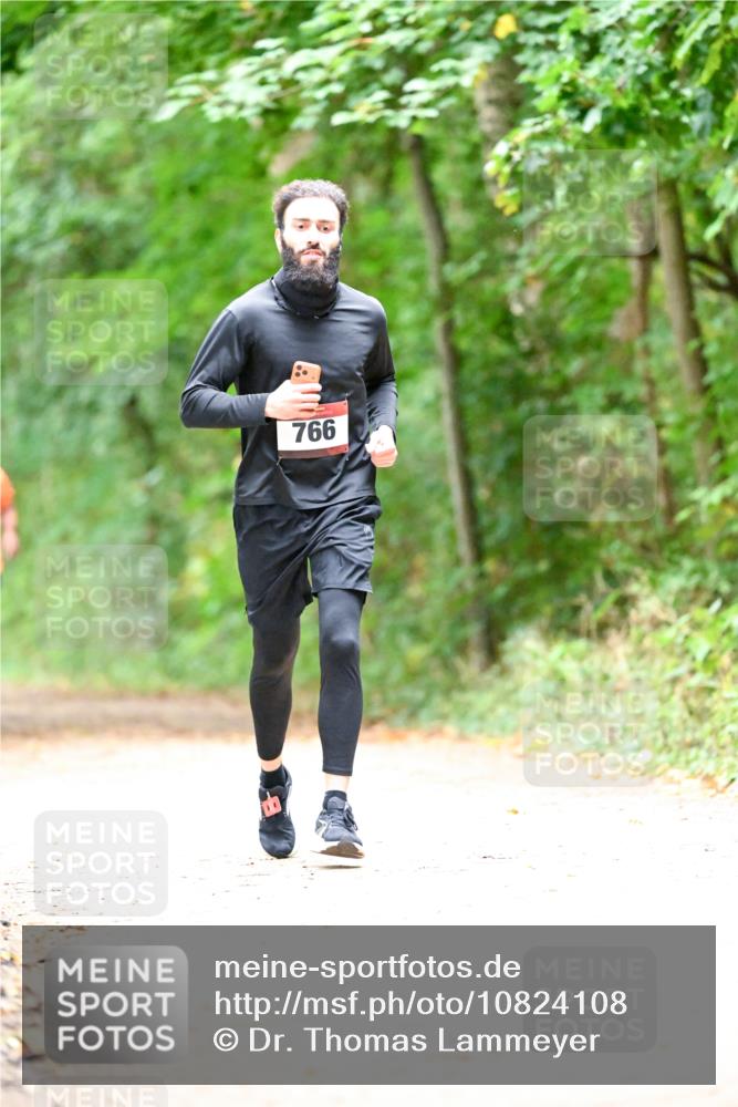 11.10.2026 - Bramfelder Halbmarathon 2026 Dr. Thomas Lammeyer http://msf.ph/oto/10824108 11.10.2026 10:41:18 Laufen 766 meine-sportfotos.de