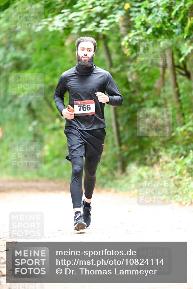 11.10.2026 - Bramfelder Halbmarathon 2026 Dr. Thomas Lammeyer http://msf.ph/oto/10824114 11.10.2026 10:41:18 Laufen 766 meine-sportfotos.de
