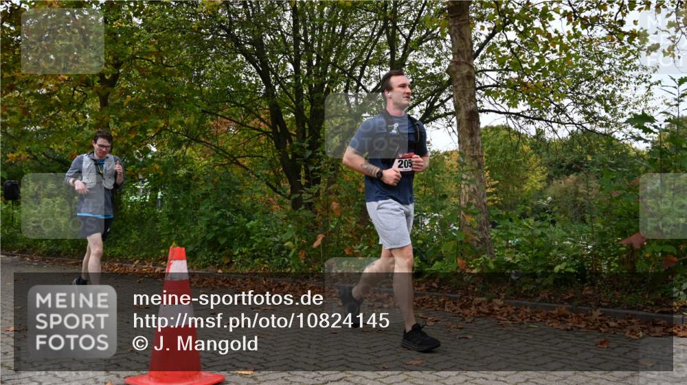 11.10.2026 - Bramfelder Halbmarathon 2026 J. Mangold http://msf.ph/oto/10824145 11.10.2026 10:40:57 Laufen 205, 293, 783, 784 meine-sportfotos.de