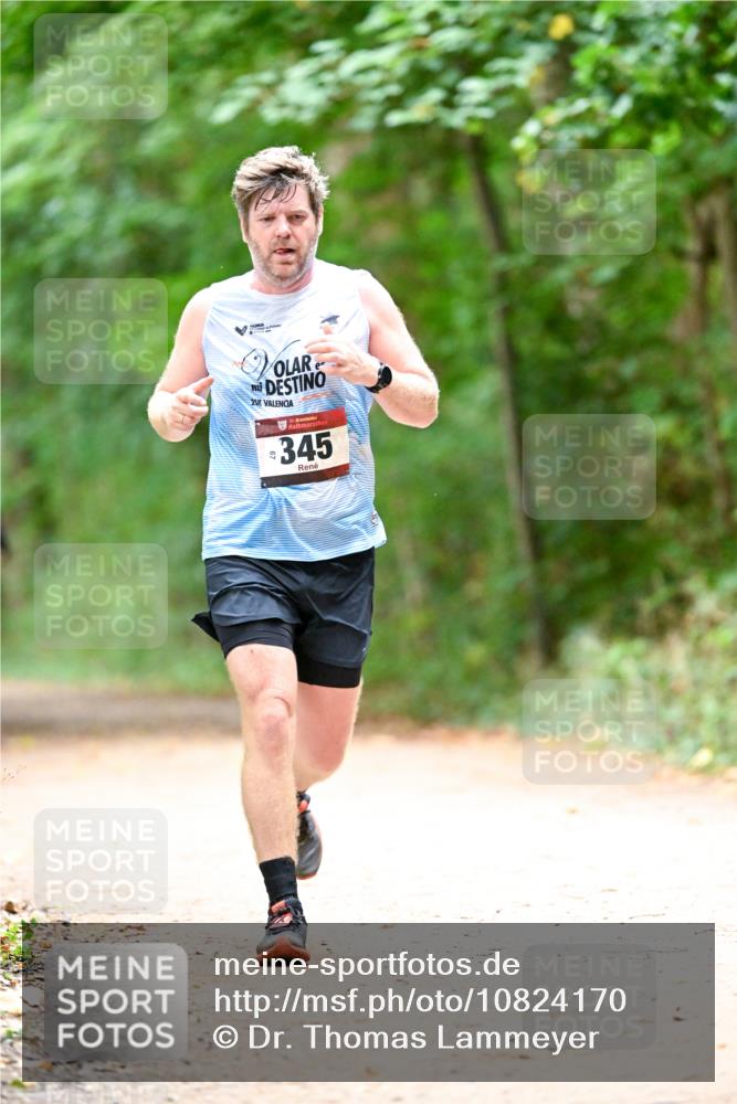 11.10.2026 - Bramfelder Halbmarathon 2026 Dr. Thomas Lammeyer http://msf.ph/oto/10824170 11.10.2026 10:41:31 Laufen 2, 345 meine-sportfotos.de