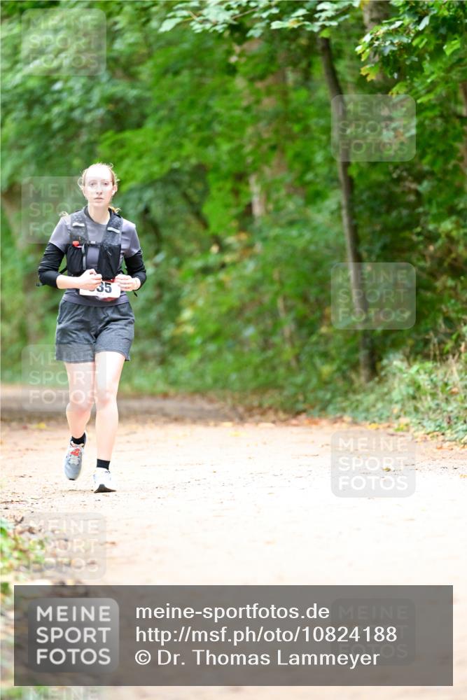 11.10.2026 - Bramfelder Halbmarathon 2026 Dr. Thomas Lammeyer http://msf.ph/oto/10824188 11.10.2026 10:41:39 Laufen 35 meine-sportfotos.de