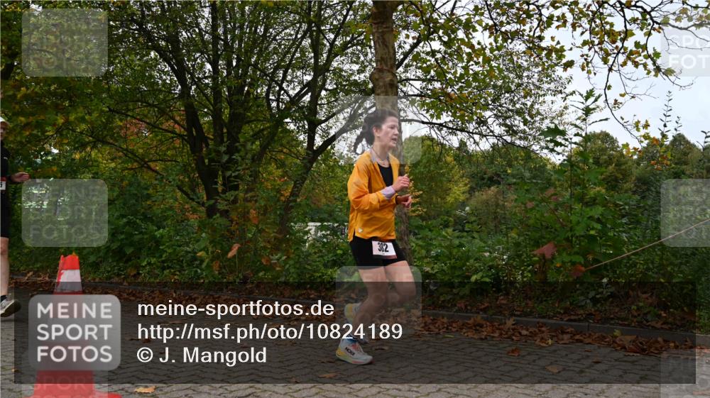 11.10.2026 - Bramfelder Halbmarathon 2026 J. Mangold http://msf.ph/oto/10824189 11.10.2026 10:41:16 Laufen 361, 382, 465 meine-sportfotos.de