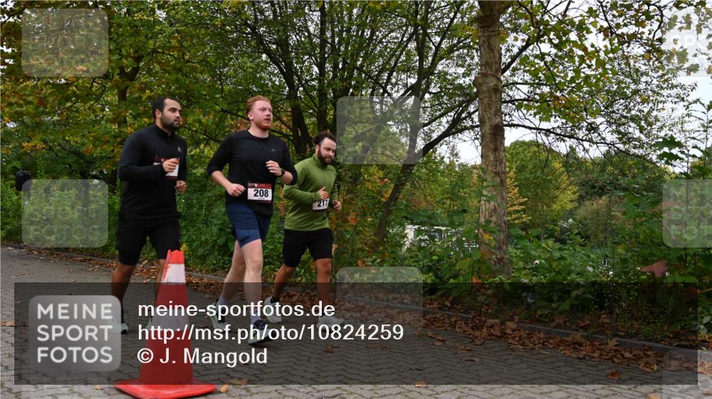 11.10.2026 - Bramfelder Halbmarathon 2026 J. Mangold http://msf.ph/oto/10824259 11.10.2026 10:42:26 Laufen 208, 216, 217, 531 meine-sportfotos.de
