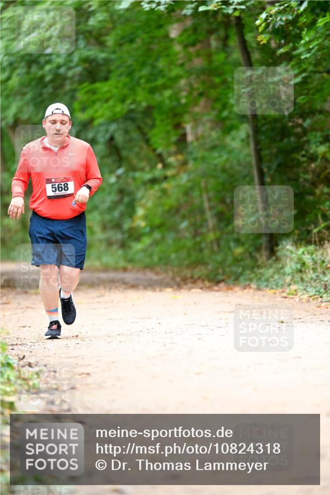 11.10.2026 - Bramfelder Halbmarathon 2026 Dr. Thomas Lammeyer http://msf.ph/oto/10824318 11.10.2026 10:42:10 Laufen 568 meine-sportfotos.de