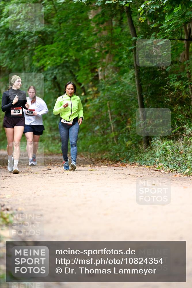 11.10.2026 - Bramfelder Halbmarathon 2026 Dr. Thomas Lammeyer http://msf.ph/oto/10824354 11.10.2026 10:42:31 Laufen 413, 629 meine-sportfotos.de
