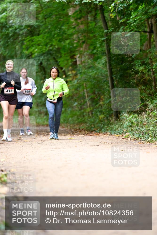 11.10.2026 - Bramfelder Halbmarathon 2026 Dr. Thomas Lammeyer http://msf.ph/oto/10824356 11.10.2026 10:42:31 Laufen 413, 629 meine-sportfotos.de