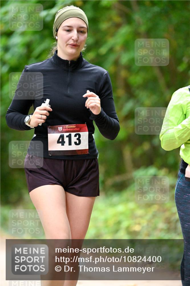 11.10.2026 - Bramfelder Halbmarathon 2026 Dr. Thomas Lammeyer http://msf.ph/oto/10824400 11.10.2026 10:42:40 Laufen 35, 413 meine-sportfotos.de