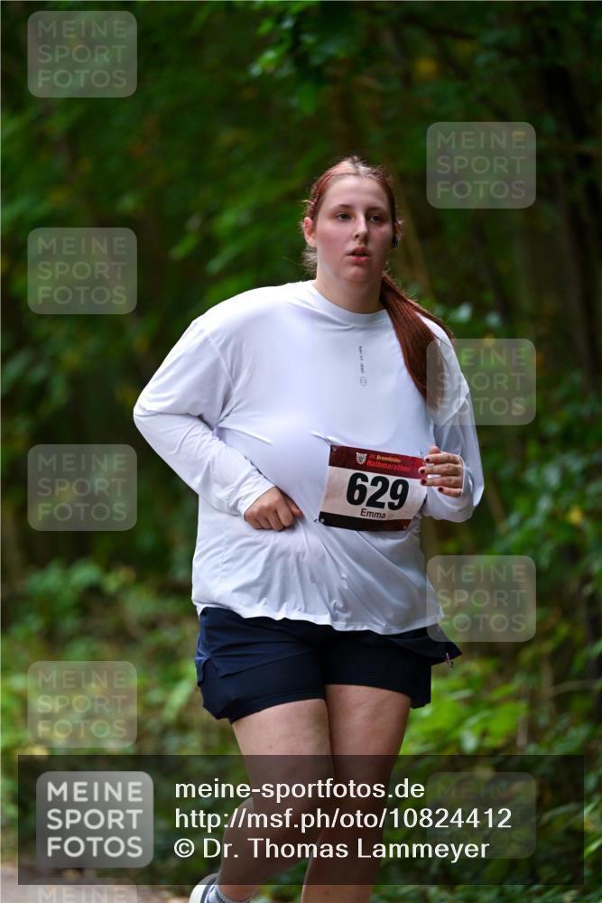 11.10.2026 - Bramfelder Halbmarathon 2026 Dr. Thomas Lammeyer http://msf.ph/oto/10824412 11.10.2026 10:42:43 Laufen 35, 629 meine-sportfotos.de