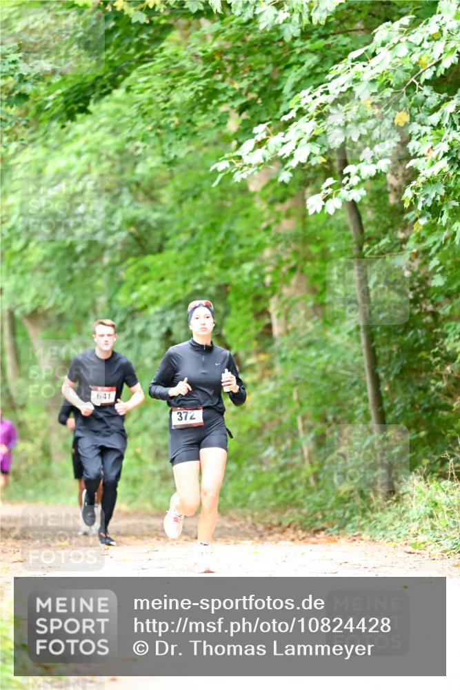 11.10.2026 - Bramfelder Halbmarathon 2026 Dr. Thomas Lammeyer http://msf.ph/oto/10824428 11.10.2026 10:42:54 Laufen 641, 372 meine-sportfotos.de