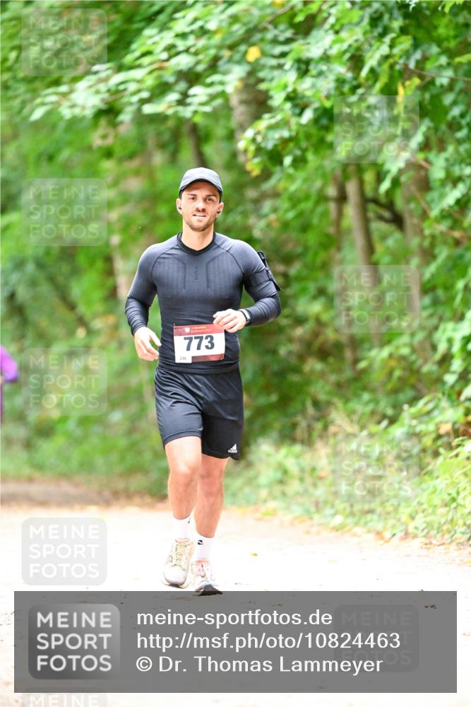 11.10.2026 - Bramfelder Halbmarathon 2026 Dr. Thomas Lammeyer http://msf.ph/oto/10824463 11.10.2026 10:43:02 Laufen 246, 773 meine-sportfotos.de