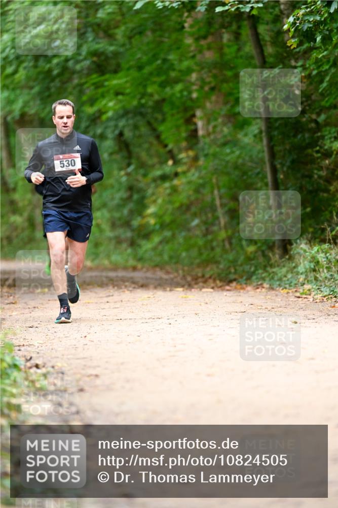 11.10.2026 - Bramfelder Halbmarathon 2026 Dr. Thomas Lammeyer http://msf.ph/oto/10824505 11.10.2026 10:43:20 Laufen 530 meine-sportfotos.de