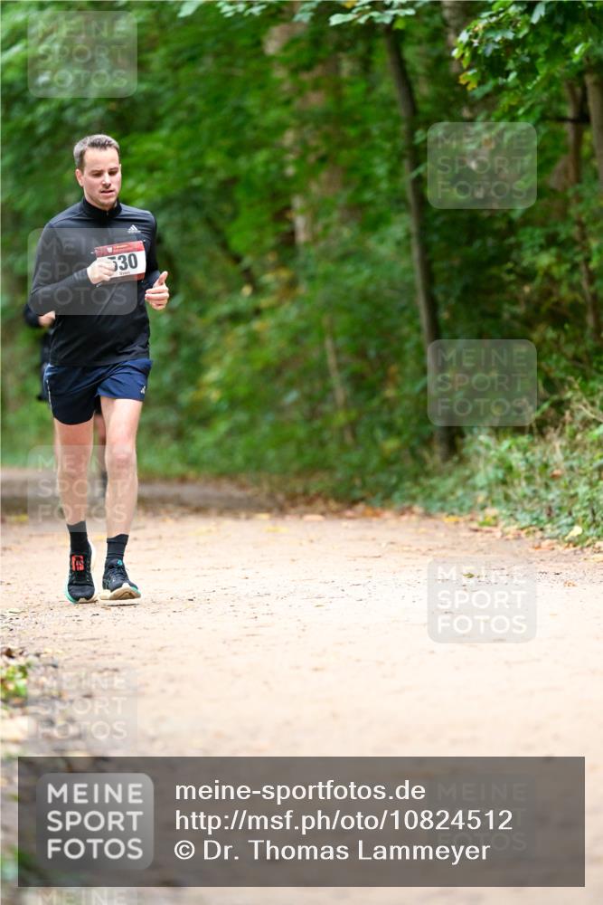 11.10.2026 - Bramfelder Halbmarathon 2026 Dr. Thomas Lammeyer http://msf.ph/oto/10824512 11.10.2026 10:43:21 Laufen 530 meine-sportfotos.de