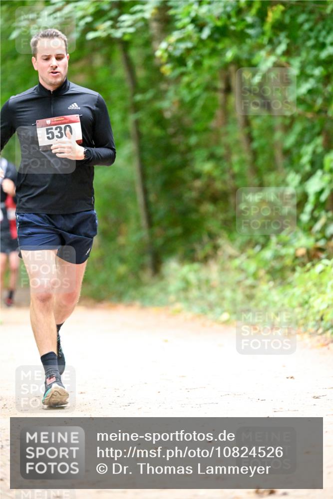 11.10.2026 - Bramfelder Halbmarathon 2026 Dr. Thomas Lammeyer http://msf.ph/oto/10824526 11.10.2026 10:43:23 Laufen 530 meine-sportfotos.de