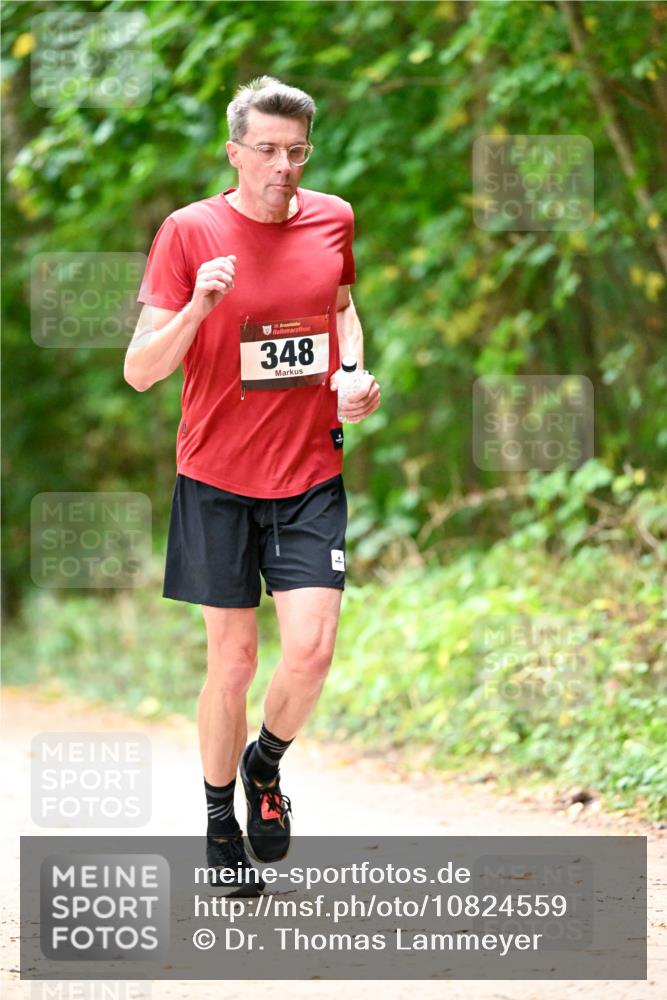11.10.2026 - Bramfelder Halbmarathon 2026 Dr. Thomas Lammeyer http://msf.ph/oto/10824559 11.10.2026 10:43:29 Laufen 35, 348 meine-sportfotos.de