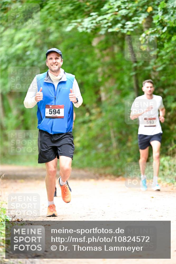 11.10.2026 - Bramfelder Halbmarathon 2026 Dr. Thomas Lammeyer http://msf.ph/oto/10824572 11.10.2026 10:43:40 Laufen 594, 843 meine-sportfotos.de