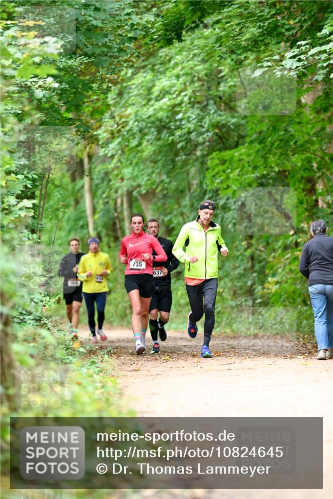 11.10.2026 - Bramfelder Halbmarathon 2026 Dr. Thomas Lammeyer http://msf.ph/oto/10824645 11.10.2026 10:44:35 Laufen 735, 637 meine-sportfotos.de
