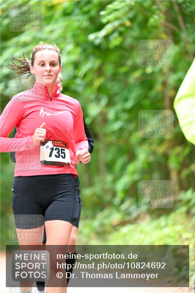 11.10.2026 - Bramfelder Halbmarathon 2026 Dr. Thomas Lammeyer http://msf.ph/oto/10824692 11.10.2026 10:44:42 Laufen 29, 35, 135 meine-sportfotos.de
