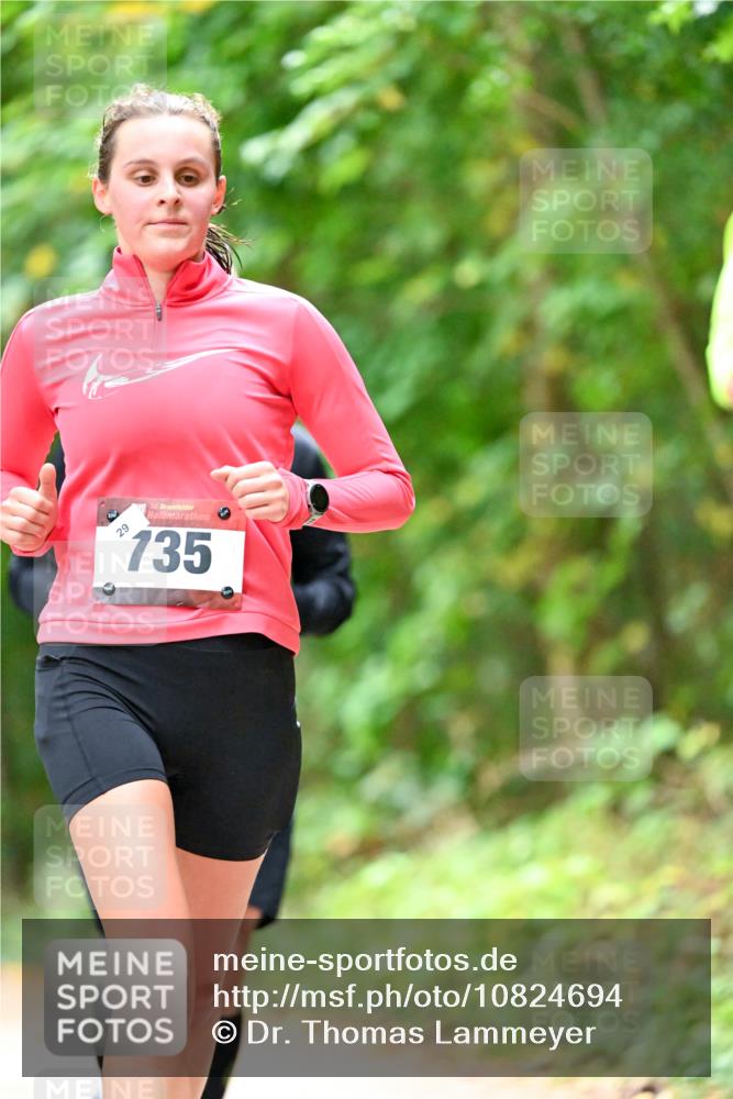 11.10.2026 - Bramfelder Halbmarathon 2026 Dr. Thomas Lammeyer http://msf.ph/oto/10824694 11.10.2026 10:44:43 Laufen 29, 735 meine-sportfotos.de