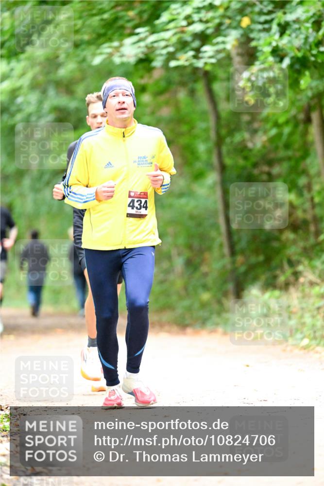 11.10.2026 - Bramfelder Halbmarathon 2026 Dr. Thomas Lammeyer http://msf.ph/oto/10824706 11.10.2026 10:44:45 Laufen 434 meine-sportfotos.de