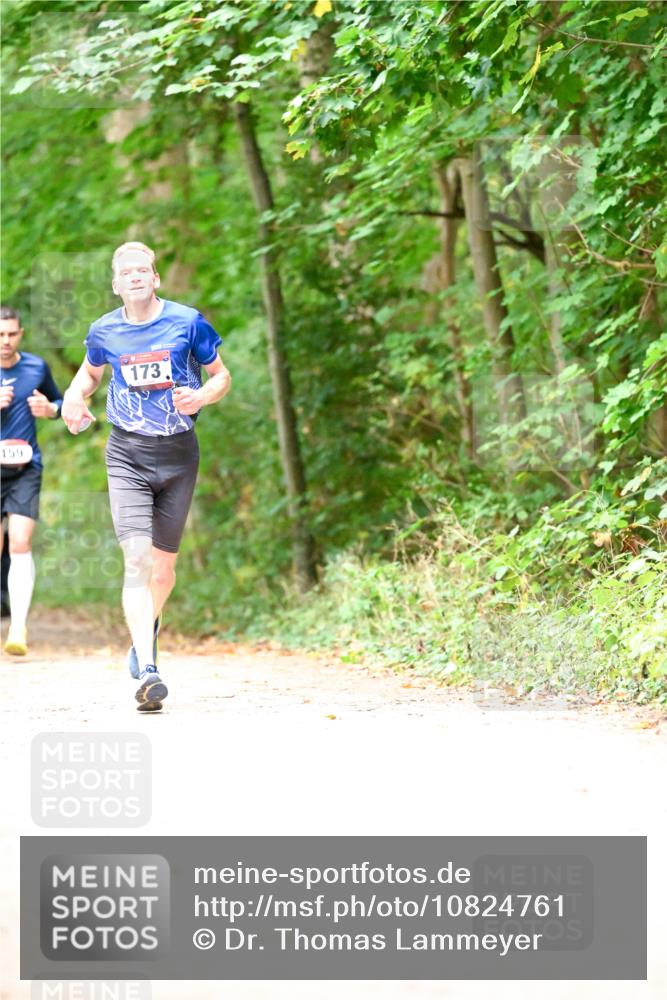 11.10.2026 - Bramfelder Halbmarathon 2026 Dr. Thomas Lammeyer http://msf.ph/oto/10824761 11.10.2026 10:45:30 Laufen 159, 173 meine-sportfotos.de