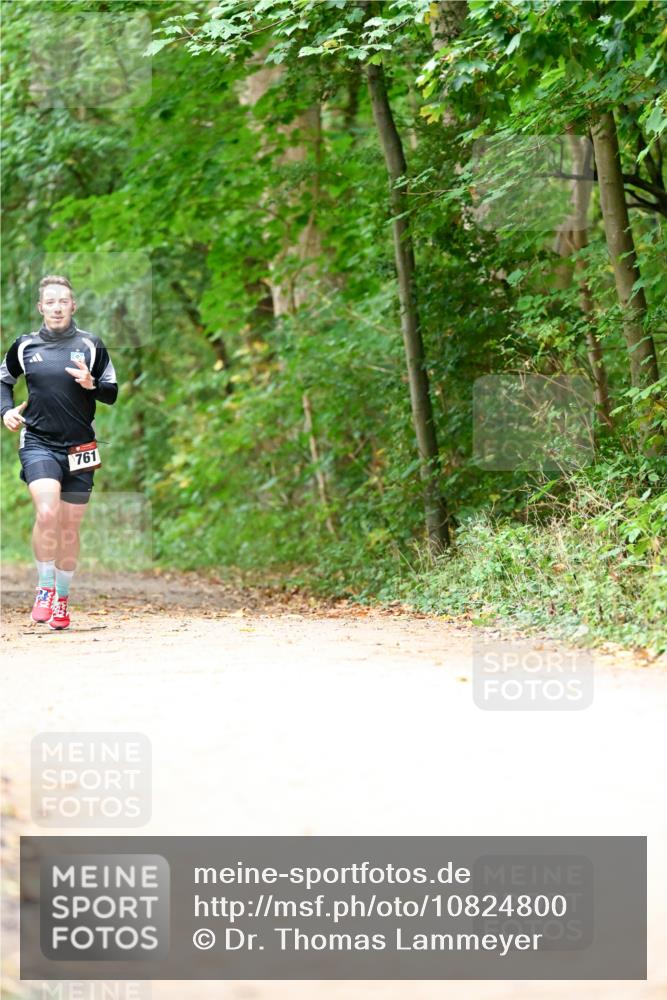 11.10.2026 - Bramfelder Halbmarathon 2026 Dr. Thomas Lammeyer http://msf.ph/oto/10824800 11.10.2026 10:45:39 Laufen 761 meine-sportfotos.de