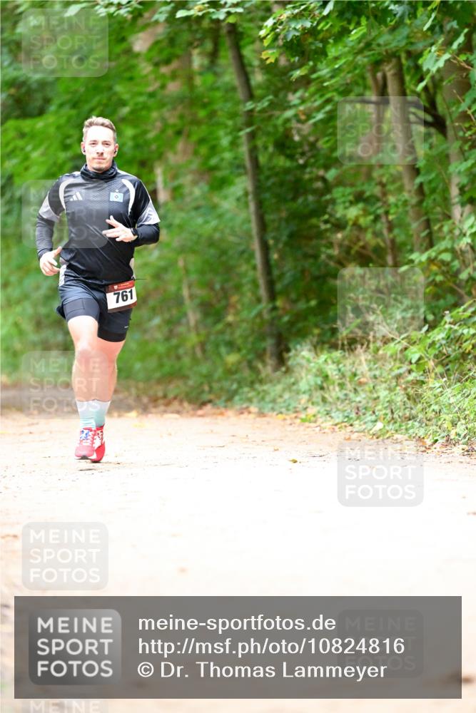 11.10.2026 - Bramfelder Halbmarathon 2026 Dr. Thomas Lammeyer http://msf.ph/oto/10824816 11.10.2026 10:45:41 Laufen 761 meine-sportfotos.de