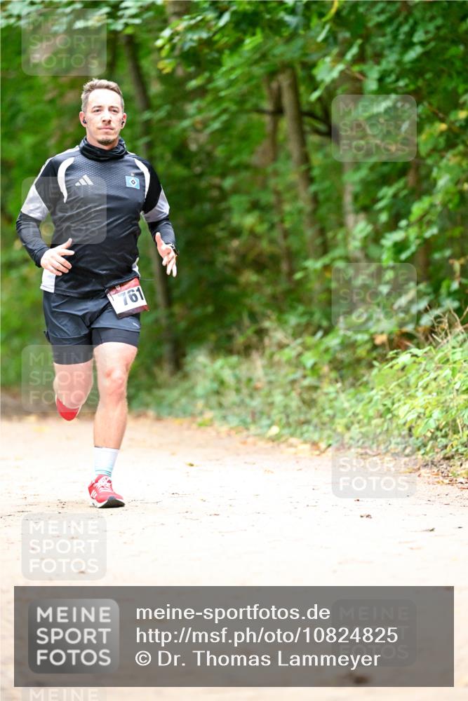 11.10.2026 - Bramfelder Halbmarathon 2026 Dr. Thomas Lammeyer http://msf.ph/oto/10824825 11.10.2026 10:45:42 Laufen 761 meine-sportfotos.de