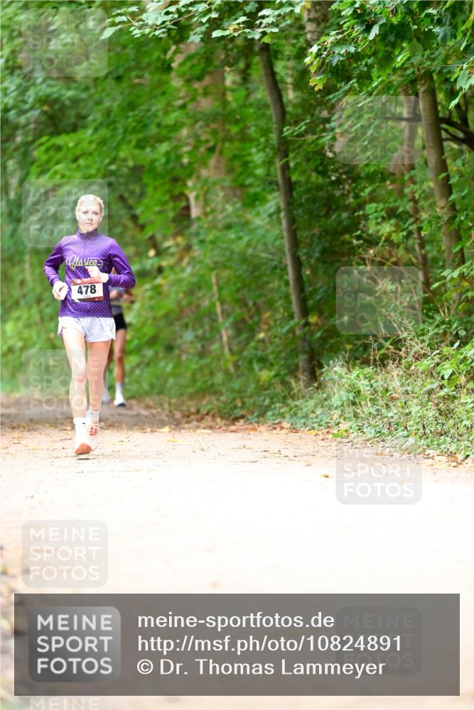 11.10.2026 - Bramfelder Halbmarathon 2026 Dr. Thomas Lammeyer http://msf.ph/oto/10824891 11.10.2026 10:46:16 Laufen 478 meine-sportfotos.de